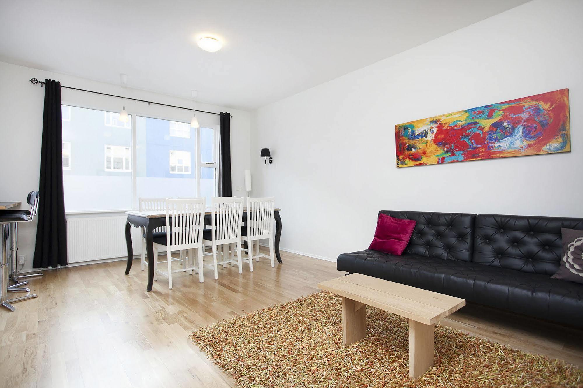 Stay Apartments Laugavegur ريكيافيك المظهر الخارجي الصورة